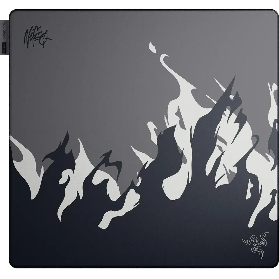razer-gigantus-v2-niko-edition-tapis-de-souris-e-sport-souple-enroulable-mousse- image 1