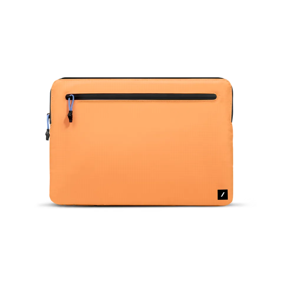native-union-ultralight-sleeve-housse-ultra-l-g-re-pour-macbook-16-en-ripstop-re image 1