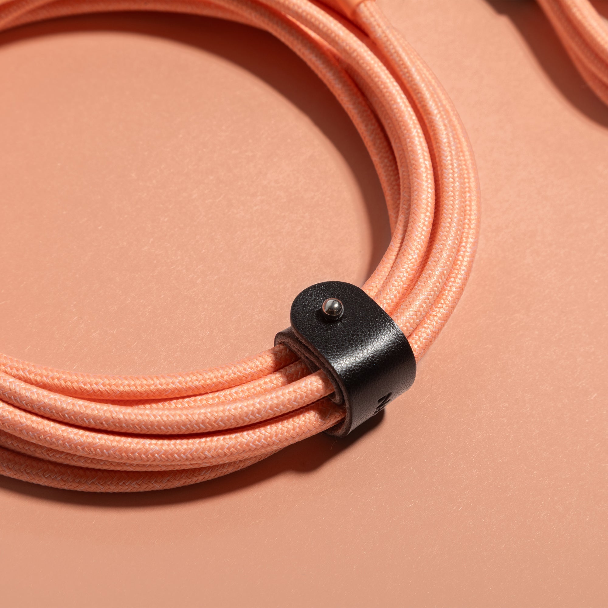 native-union-belt-cable-xl-100w-usb-c-usb-c-c-ble-10-ft-3-m-power-delivery-100w- image 6