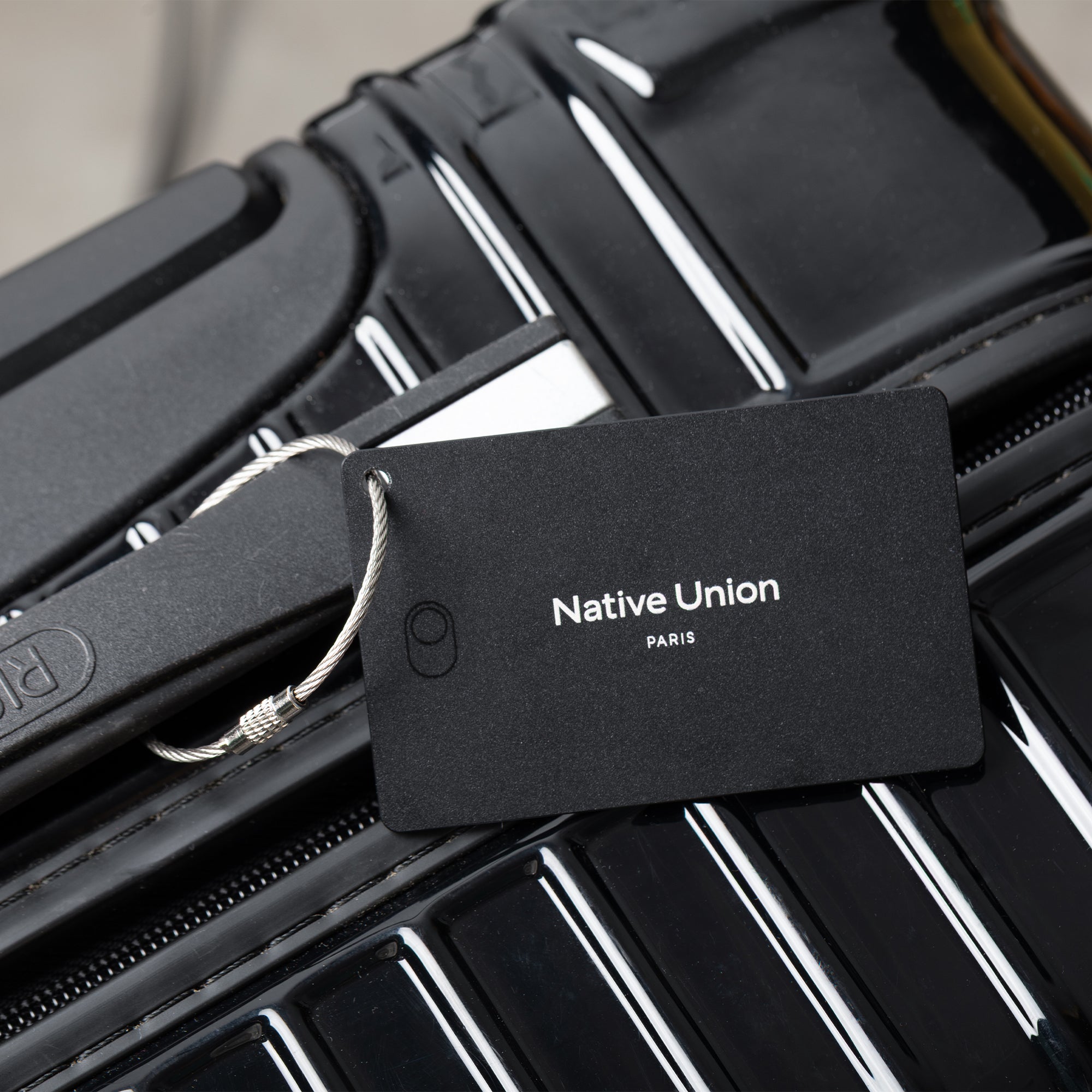 native-union-find-it-card-tracker-carte-ultra-fin-1-7-mm-avec-find-my-et-batteri image 7