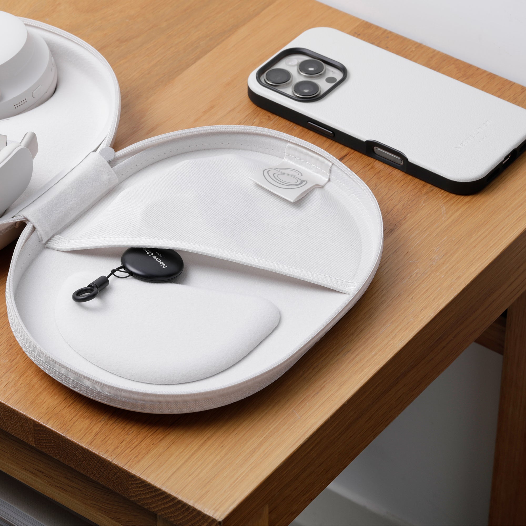 native-union-find-it-tag-traceur-d-objets-bluetooth-compatible-apple-find-my image 3