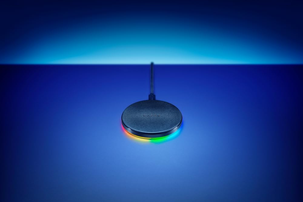 razer-charging-pad-chroma-socle-de-charge-sans-fil-rapide-qi-10-w-avec-clairage- image 3