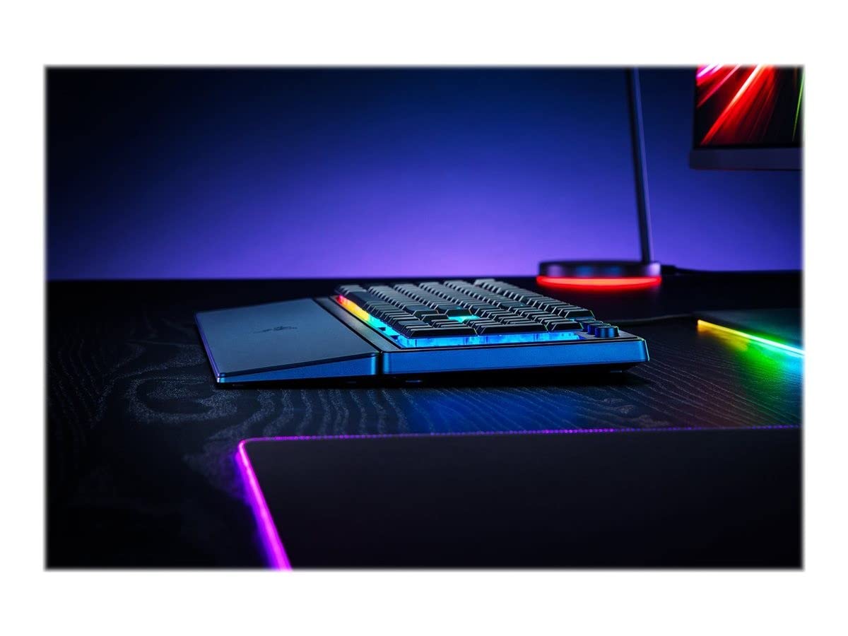 razer-ornata-v3-clavier-gaming-hybride-rgb-touches-low-profile-avec-commutateurs image 4