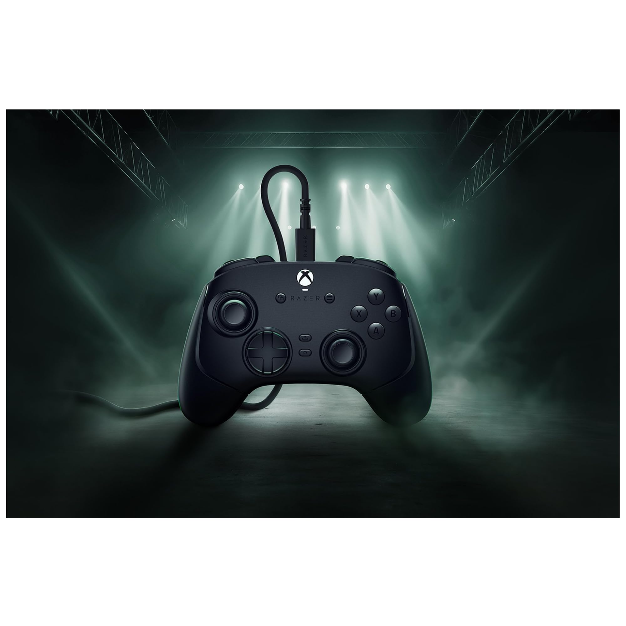 razer-wolverine-v3-tournament-edition-manette-esports-filaire-xbox-series-x-s-pc image 2