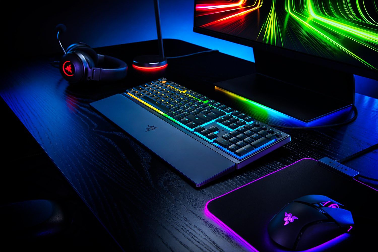 razer-ornata-v3-clavier-gaming-membrane-m-canique-avec-repose-poignet-magn-tique image 5