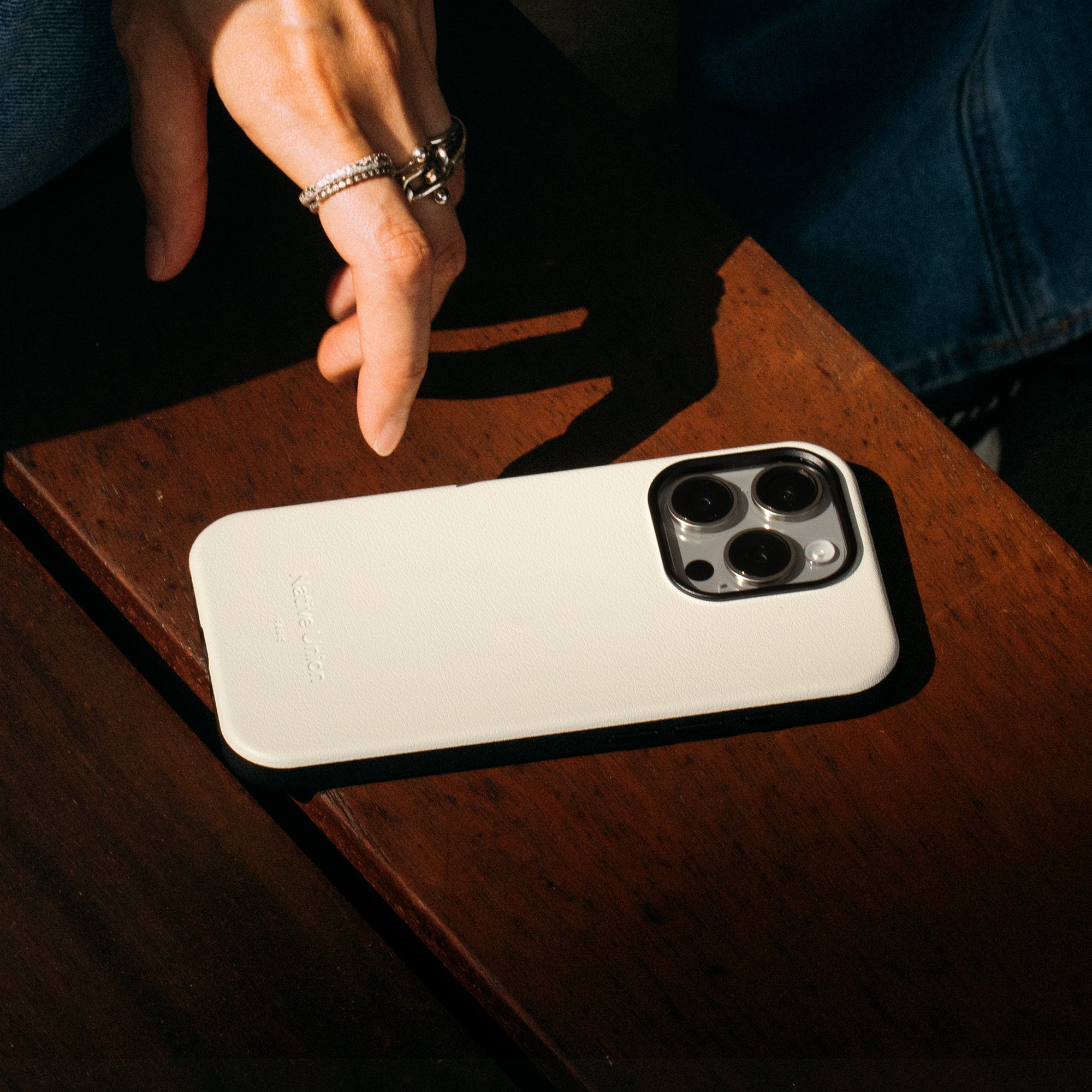 native-union-active-case-pour-iphone-16-coque-antichoc-alternative-cuir-recycl-s image 6
