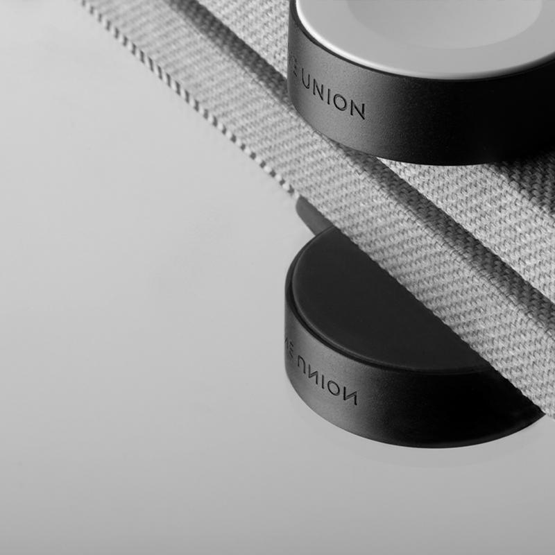 native-union-belt-watch-chargeur-apple-watch-nomade-mfi-avec-sangle-en-cuir-v-ri image 7