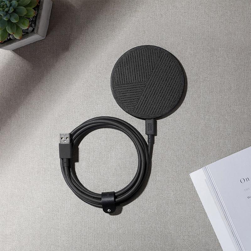 native-union-drop-wireless-charger-chargeur-sans-fil-qi-10-w-base-aluminium-et-t image 4