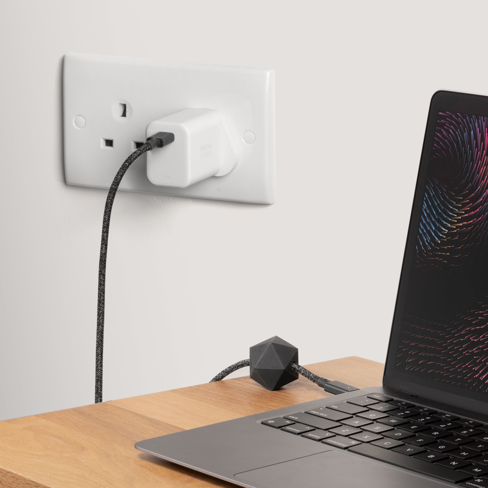 native-union-fast-gan-charger-pd-45w-chargeur-compact-usb-c-power-delivery-pour- image 5