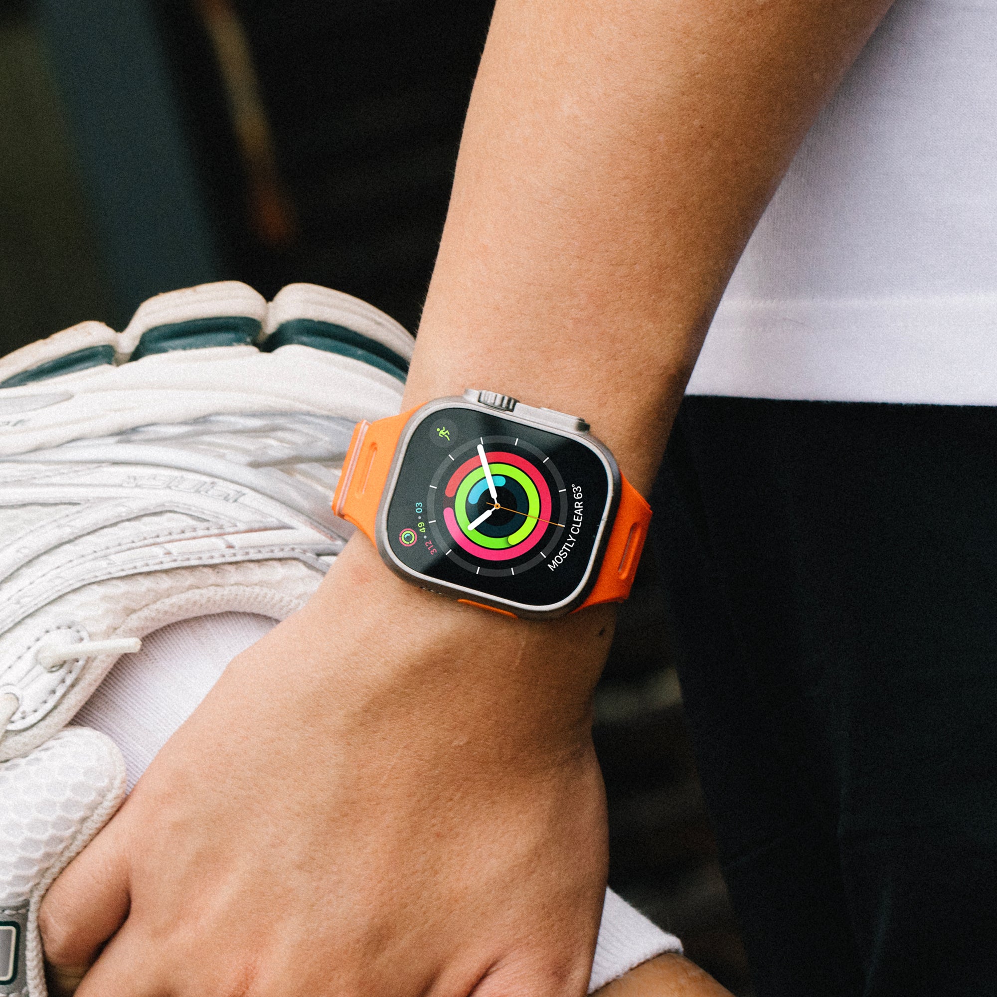 native-union-active-magnetic-band-bracelet-apple-watch-r-versible-magn-tique-res image 2