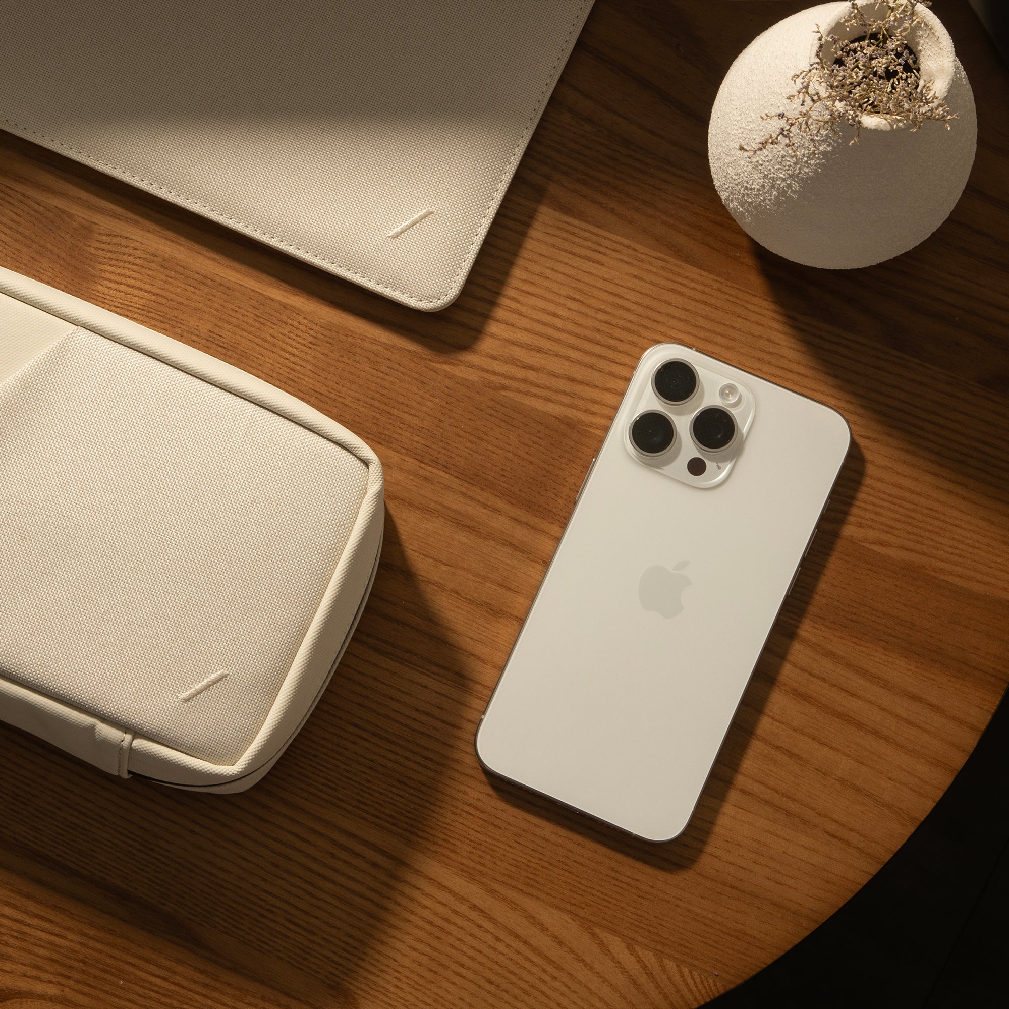 native-union-stow-slim-sleeve-pour-macbook-16-housse-fine-avec-fermeture-magn-ti image 7