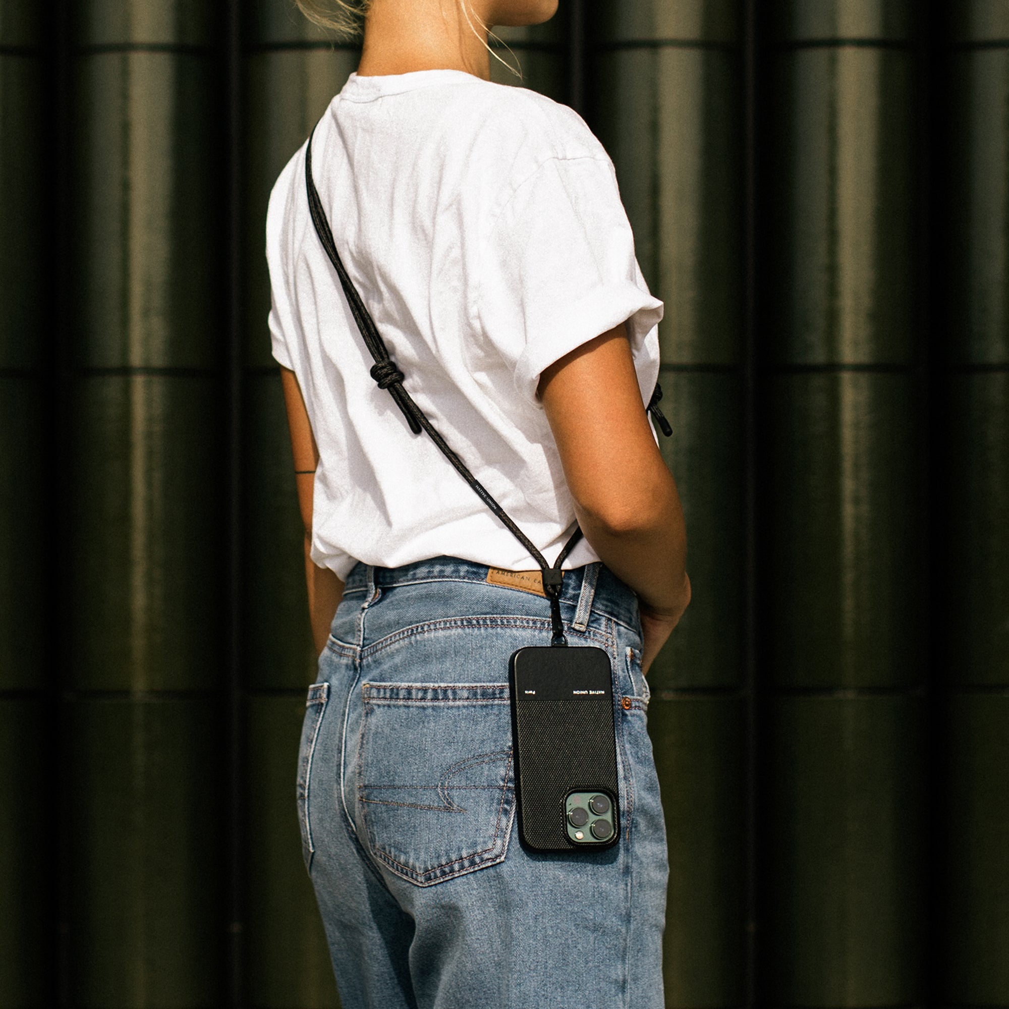 native-union-city-sling-sangle-crois-e-r-glable-pour-t-l-phone-et-coques-portage image 2