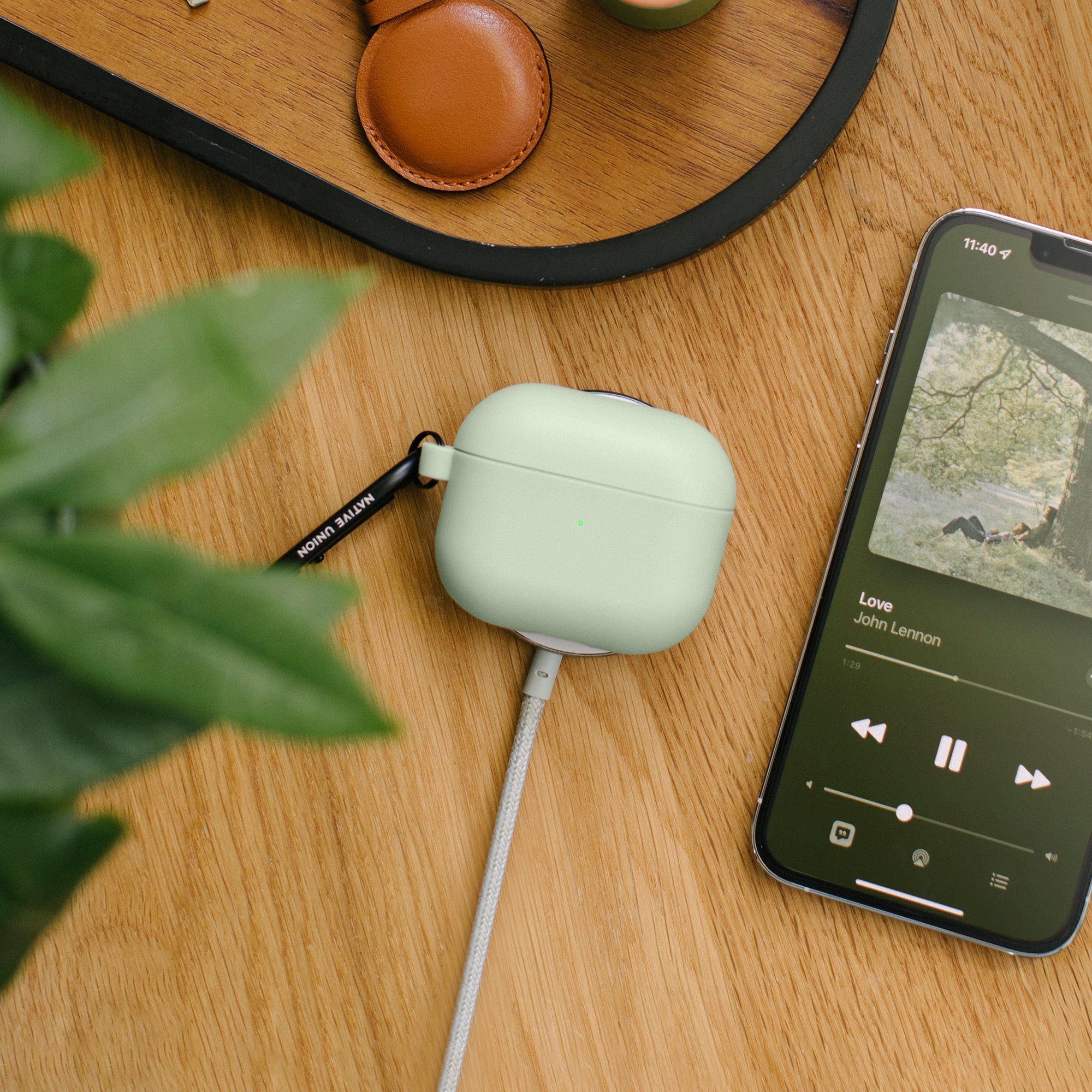 native-union-roam-case-airpods-gen-3-tui-minimaliste-en-tpu-recycl-avec-clip-alu image 5