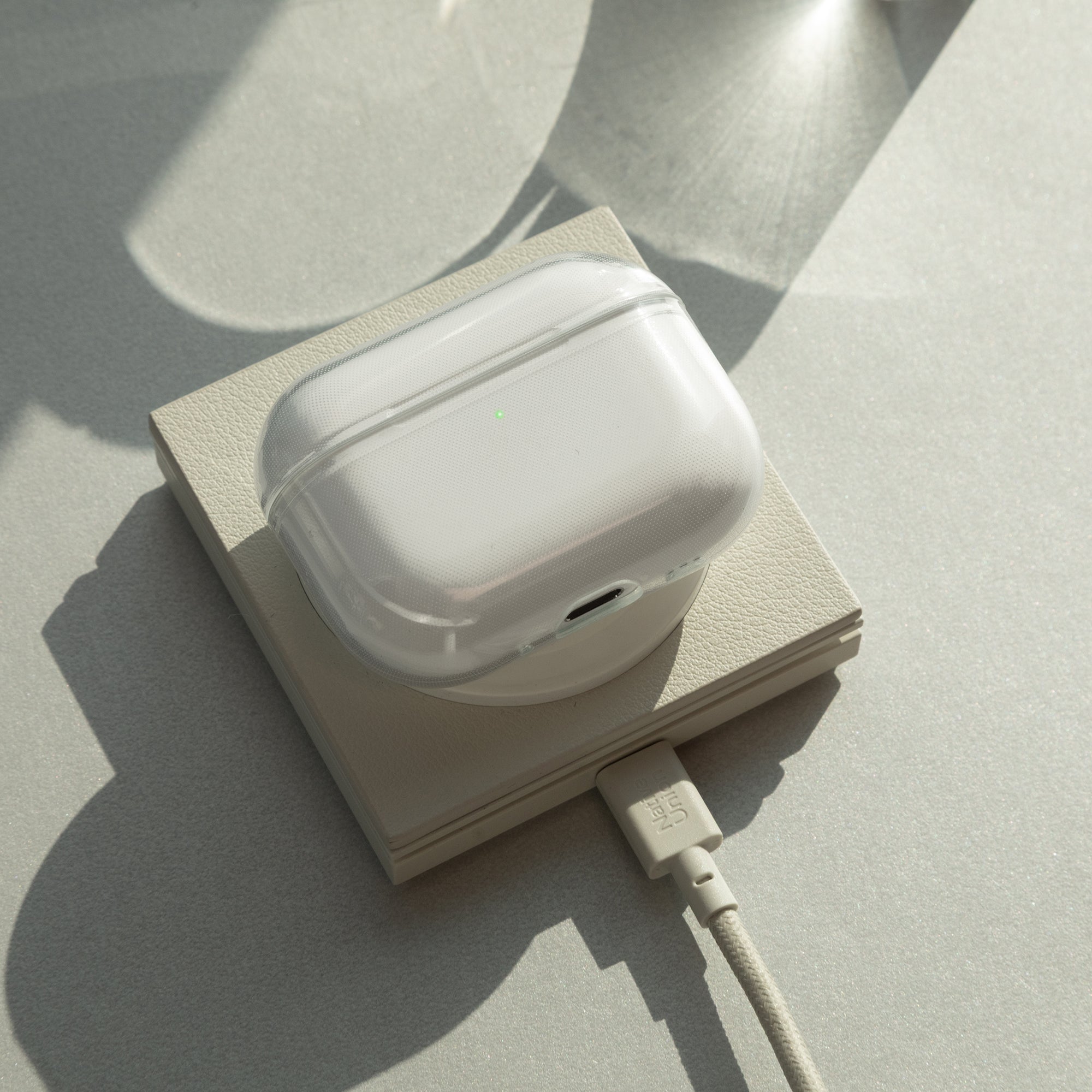 native-union-re-clear-case-pour-airpods-pro-3-coque-transparente-anti-jaunisseme image 7